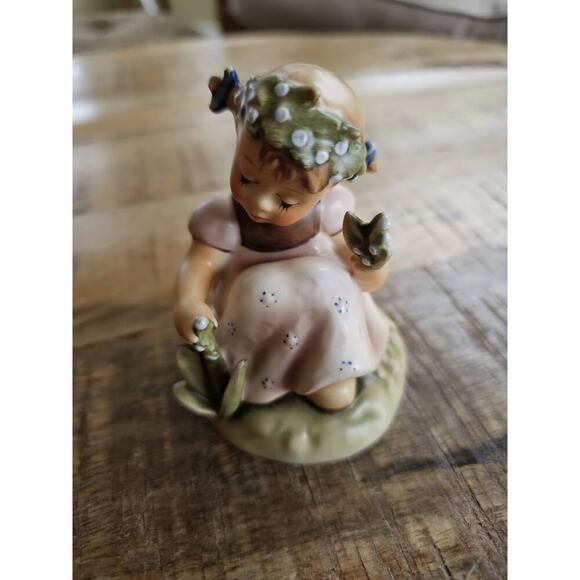 Hummel Figures 835 Lily of the Valley 343 & 973 Lot - Picture 3 of 14